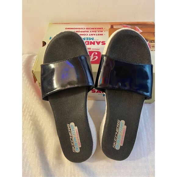 Skechers Black memory foam gel infused sn #38600 size 9 - Picture 2 of 3